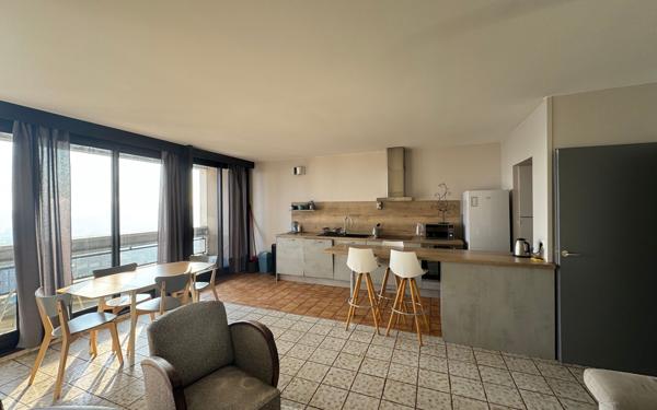 Appartement à louer    4 pièces • 81,71 m2 Lyon 9
