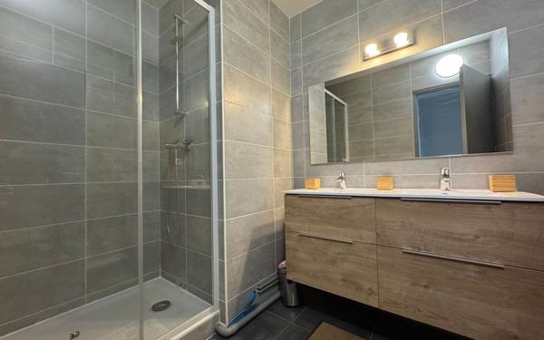 Appartement à louer    4 pièces • 81,71 m2 Lyon 9