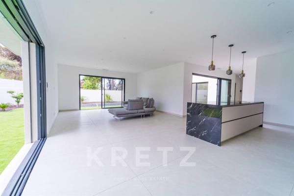 Villa contemporaine en bord de mer