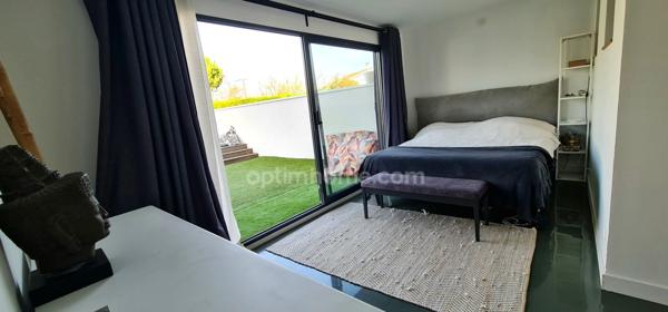 Maison spacieuse et atypique à vendre, 4 pièces à Villenave d'Ornon (33)