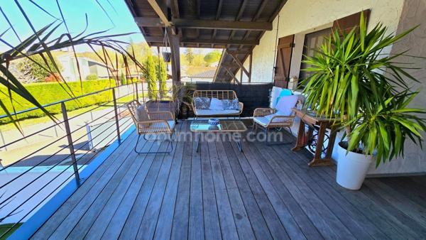 Maison spacieuse et atypique à vendre, 4 pièces à Villenave d'Ornon (33)