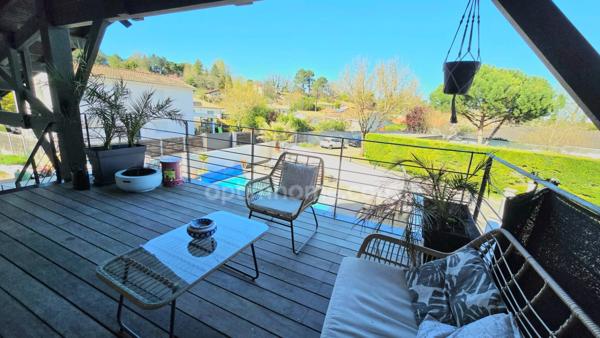 Maison spacieuse et atypique à vendre, 4 pièces à Villenave d'Ornon (33)
