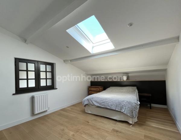 Maison spacieuse et atypique à vendre, 4 pièces à Villenave d'Ornon (33)