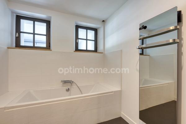 Maison spacieuse et atypique à vendre, 4 pièces à Villenave d'Ornon (33)