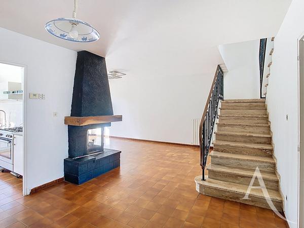 Maison de ville T5 Muret centre 113.81 m2 avec Garage et jardin , grenier