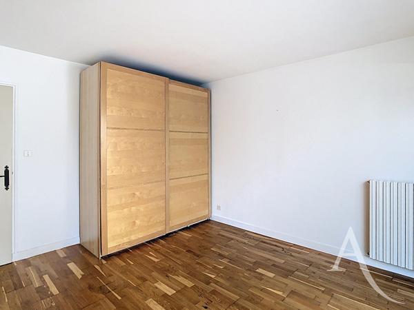 Maison de ville T5 Muret centre 113.81 m2 avec Garage et jardin , grenier