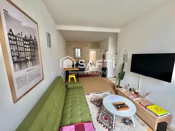 IMMEUBLE DE STANDING DE 3 APPARTEMENTS EN CENTRE VILLE DE NIORT !