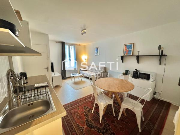 IMMEUBLE DE STANDING DE 3 APPARTEMENTS EN CENTRE VILLE DE NIORT !