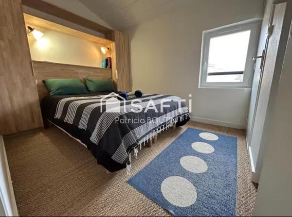 IMMEUBLE DE STANDING DE 3 APPARTEMENTS EN CENTRE VILLE DE NIORT !