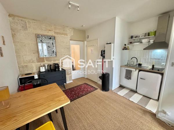 IMMEUBLE DE STANDING DE 3 APPARTEMENTS EN CENTRE VILLE DE NIORT !