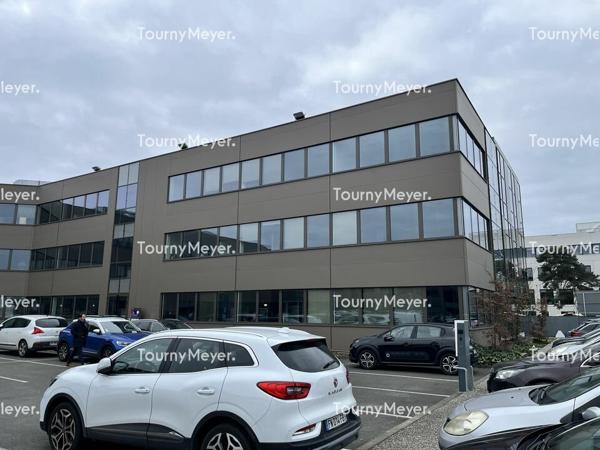 BUREAUX A LOUER A PESSAC