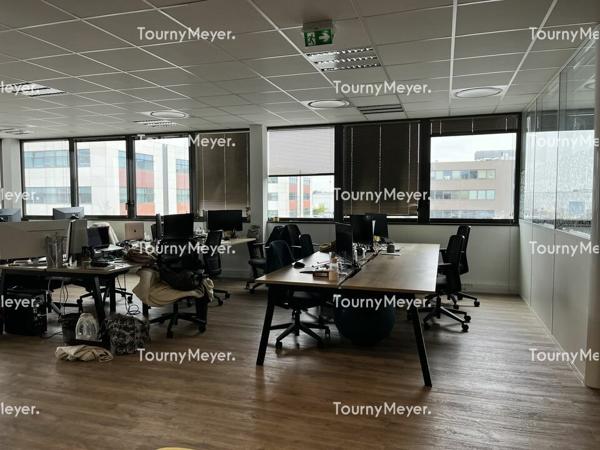 BUREAUX A LOUER A PESSAC