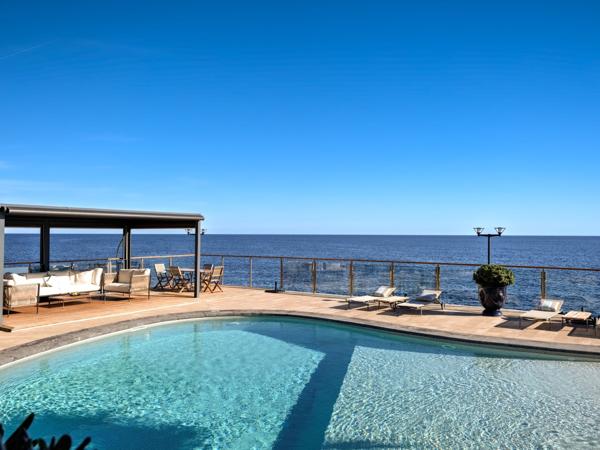 Vente Villa de luxe Anthéor 4 Pièces 224 m²