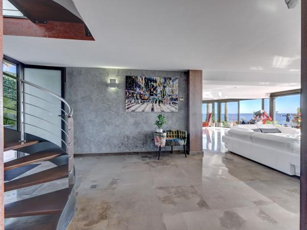 Vente Villa de luxe Anthéor 4 Pièces 224 m²