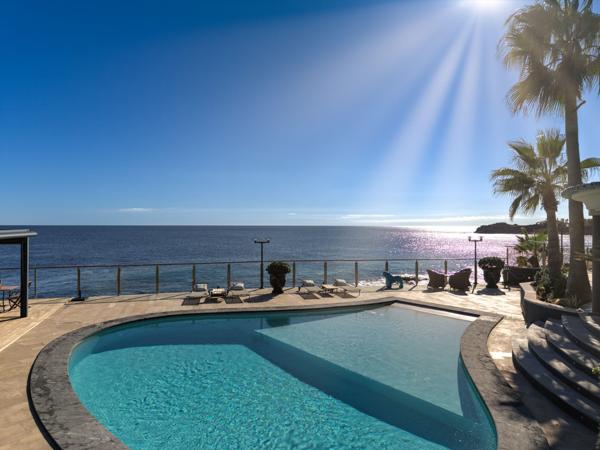Vente Villa de luxe Anthéor 4 Pièces 224 m²