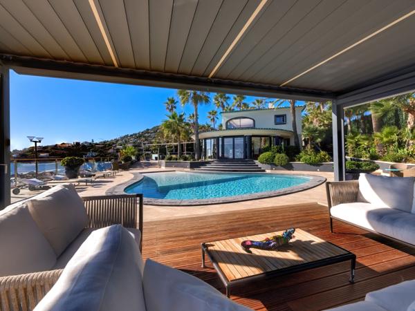 Vente Villa de luxe Anthéor 4 Pièces 224 m²