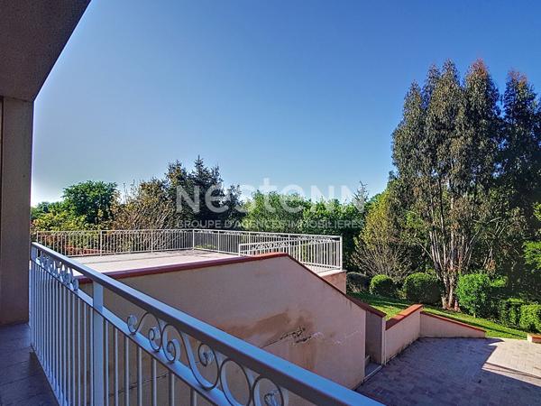 Maison  atypique 4 pièce(s) 116 m2 - Grand sous-sol - SAINT LYS 31470