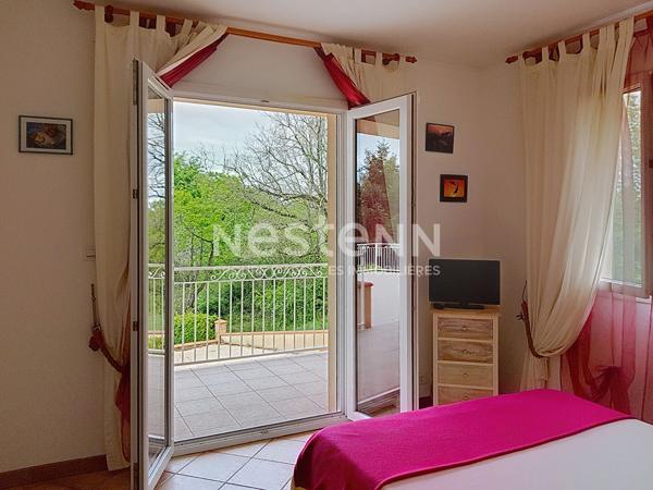 Maison  atypique 4 pièce(s) 116 m2 - Grand sous-sol - SAINT LYS 31470