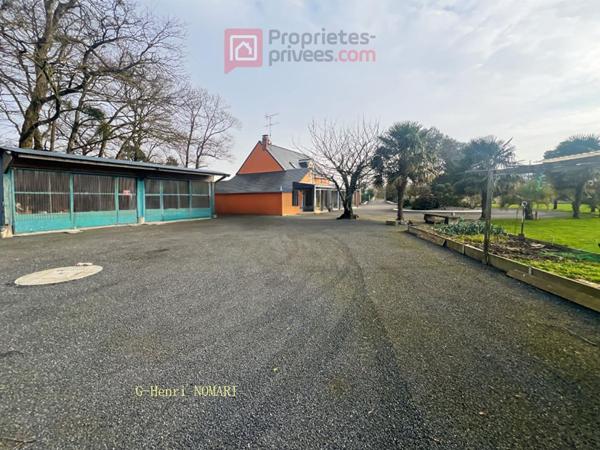 Maison Chateaubriant 7 pièce(s) 214 m2 - Terrain de 4758m²