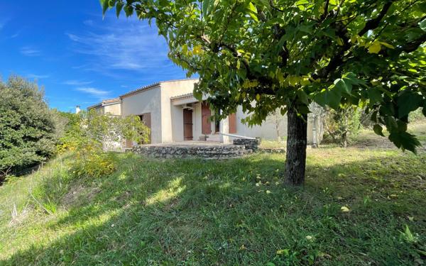 Maison à vendre    4 pièces •  Salavas