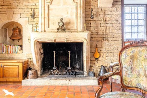 Maison à vendre |  Mazières-sur-Béronne |  6 pièces | 254 m²