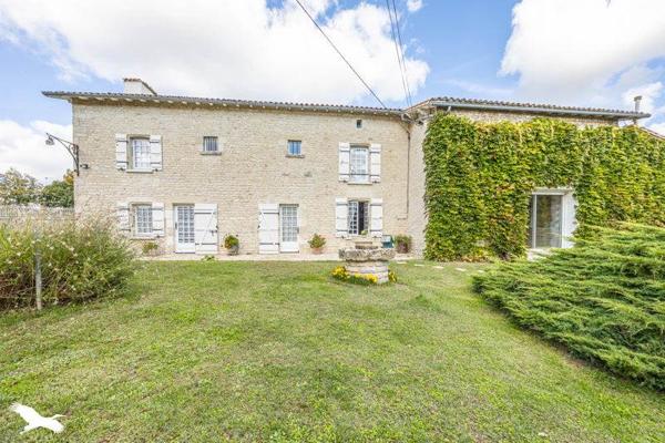 Maison à vendre |  Mazières-sur-Béronne |  6 pièces | 254 m²