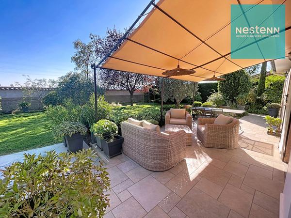 Maison contemporaine Montbrison - 6 pièces - 4 chambres avec superbe jardin arboré de plus de 1000 m²