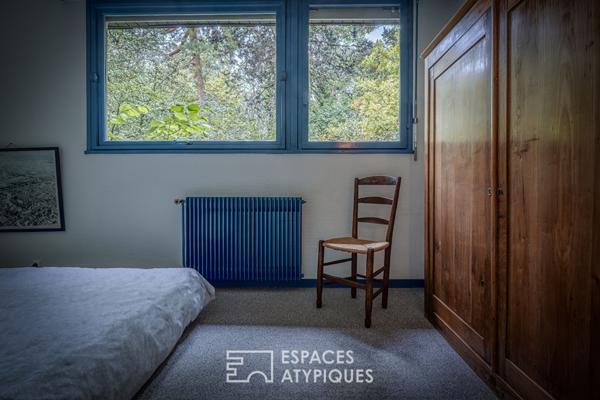 Maison d’architecte 1970 avec 5 chambres, joli jardin et garage à Amiens