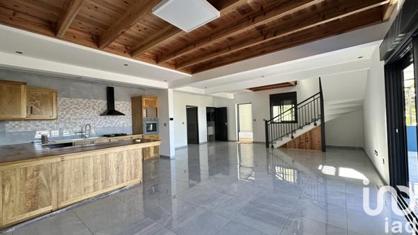 Maison 5 pièces de 173 m² à Entre-Deux (97414)