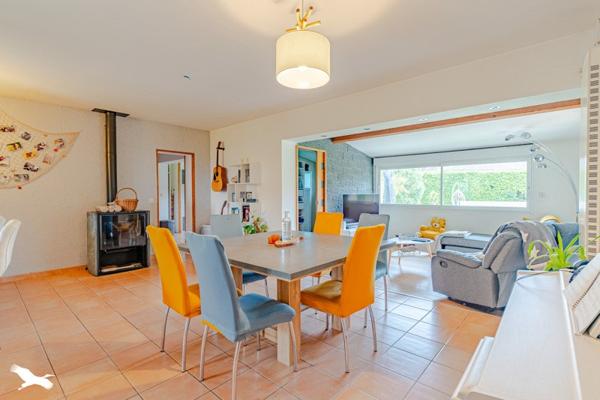 Maison à vendre |  Sainte-Eulalie |  6 pièces | 143 m²