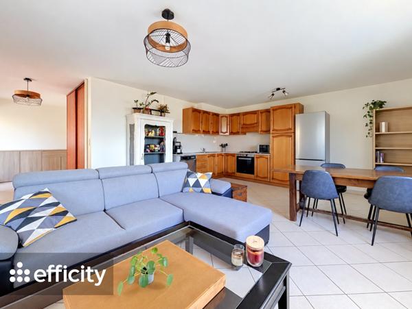 Appartement
         3 pièces
        - 88 m² Exclusivité 299 000 € *