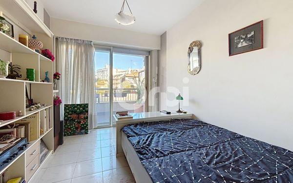 Appartement à vendre    2 pièces • 48,82 m2 Juan-les-Pins - Antibes