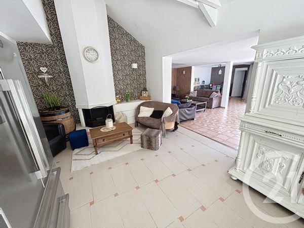 Maison à vendre  14 pièces - 380 m2 PIERRY - 51
