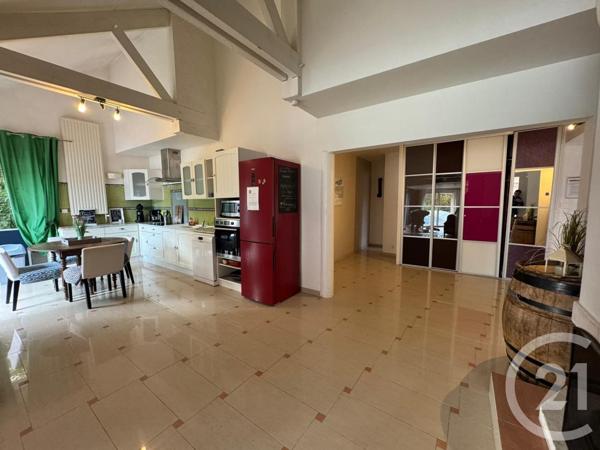 Maison à vendre  14 pièces - 380 m2 PIERRY - 51