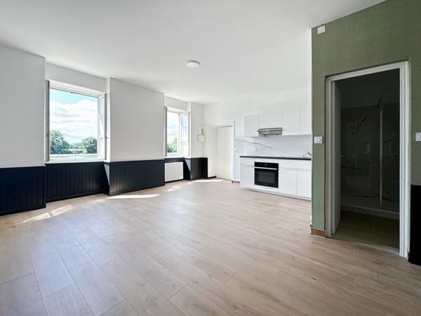 Trévoux (01600) Grand Studio à en bord de Saône à Trévoux