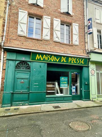 Local commercial de 29m² en plein centre de l'Isle-Jourdain