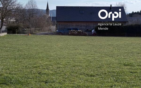 Terrain à vendre    Chastel-Nouvel