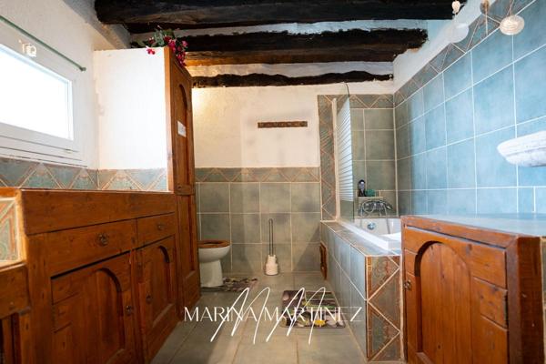 Propriété de caractère de 362 m² habitables - plusieurs dépendances et près de 7 hectares - Proche Castelnaudary