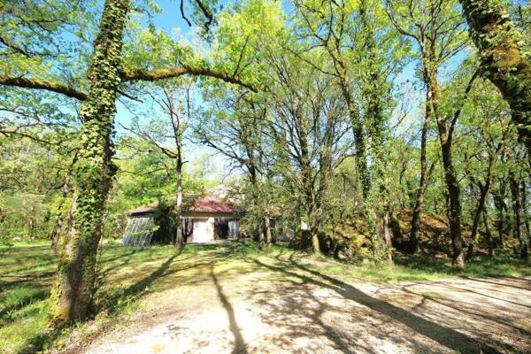Maison à vendre à Villefranche-de-Rouergue dans l'Aveyron (12200), ref : 3211