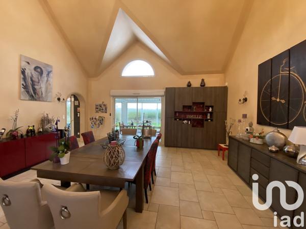 Maison à vendre 5 pièces 195 m² Andechy