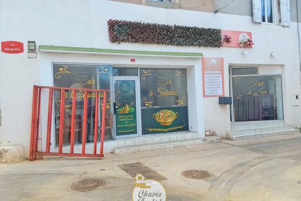 Local Commercial
         3 pièces
        - 57 m² Exclusivité 133 000 € *