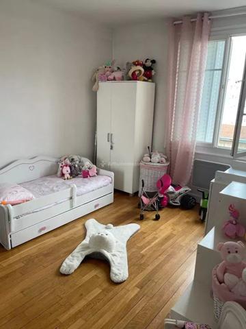 Location Appartement 4 pièces 107 m2 à Villeurbanne