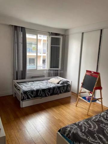 Location Appartement 4 pièces 107 m2 à Villeurbanne