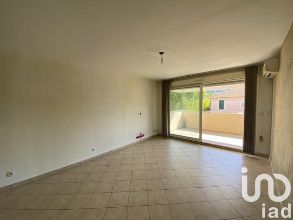 Appartement à vendre 3 pièces 59 m² Marignane