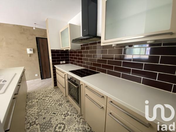 Appartement à vendre 3 pièces 59 m² Marignane