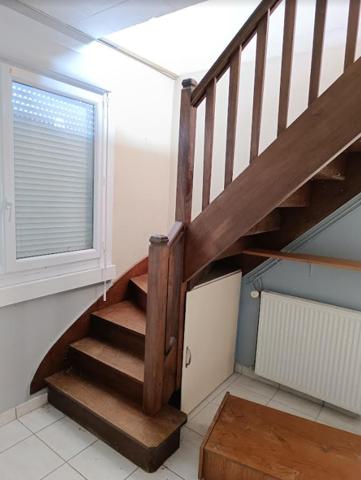 29390 Leuhan maison 4 chambres séjour cuisine 32 m² sur 1600 m² avec hangar de 160 m²