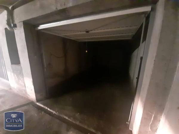 Parking à vendre 15.6m²