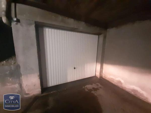 Parking à vendre 15.6m²