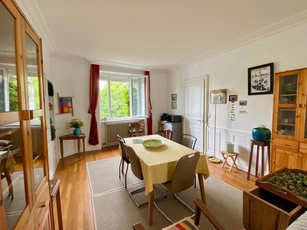 Maison de ville avec terrasse