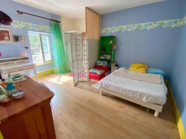 Maison de ville avec terrasse